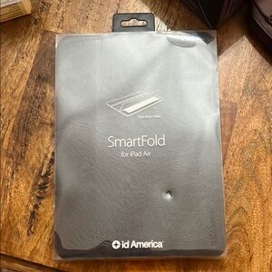 SmartFold Black iPad Air Cover